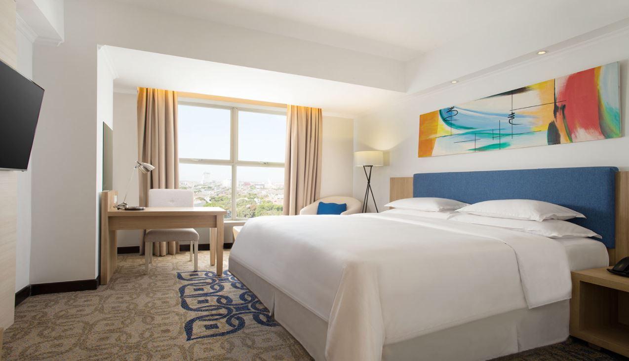 Four Points By Sheraton Hotel 4*