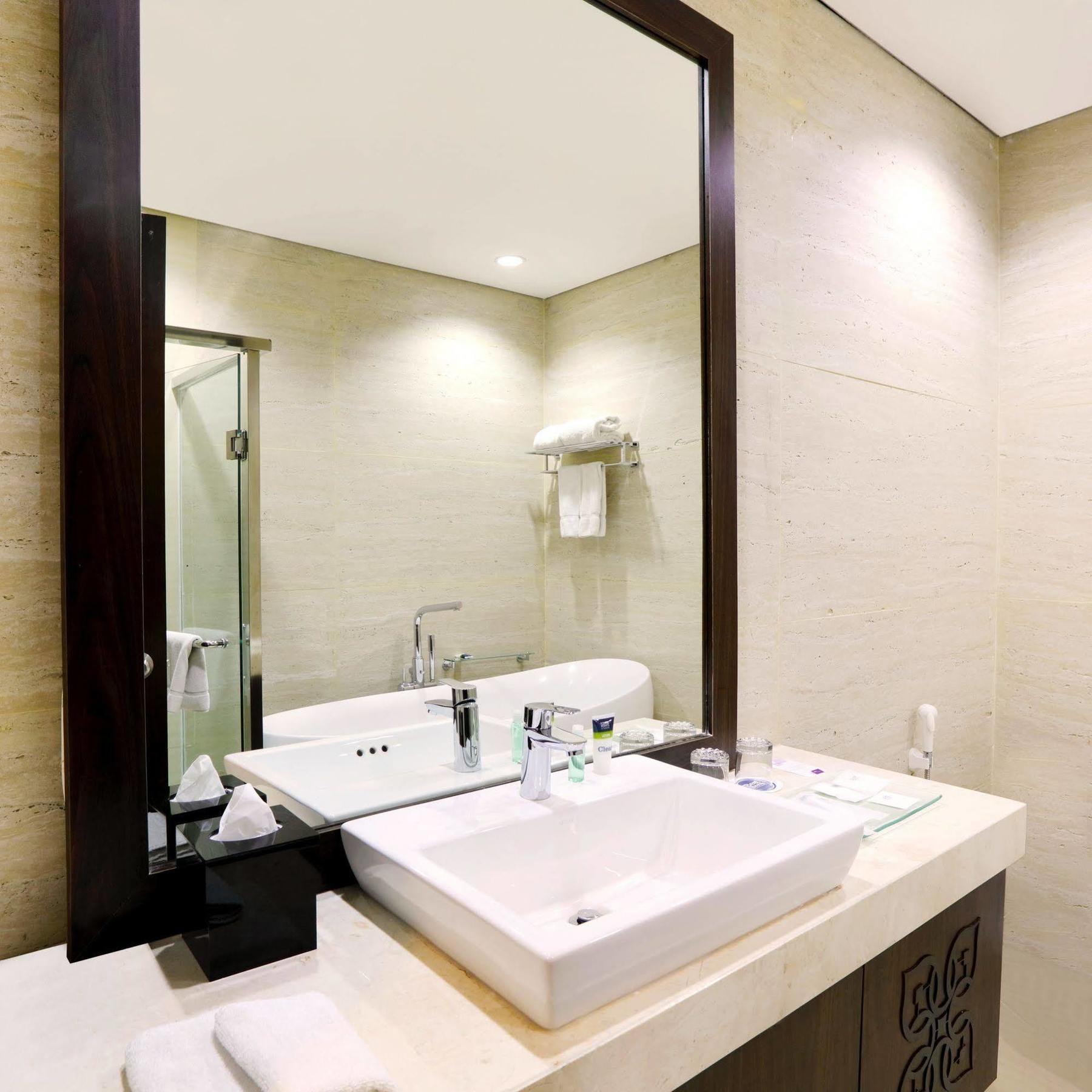 Four Points By Sheraton Hotel 4*